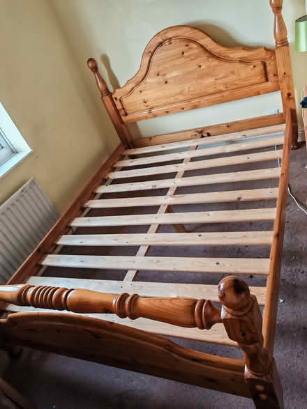 Photo of free King Size bed furniture (YO31) #4