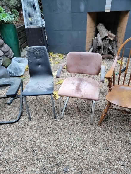 Photo of free handstand support, chairs/table (Sun Valley) #4