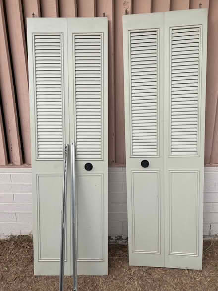 Photo of free closet folding doors with rsil (16th st & Baseline) #1