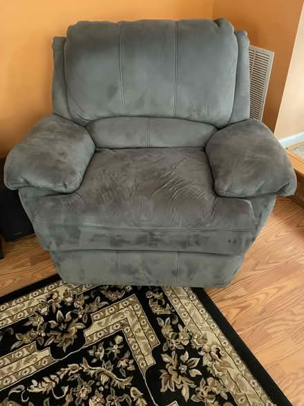 Photo of free Recliner Chair (Bowie) #1