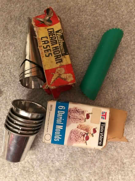 Photo of free Baking stuff (Bramhall SK7) #1