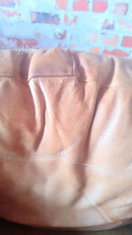 Photo of free 2 x Leather armchairs, will split/seperate (Glenrothes KY6) #4