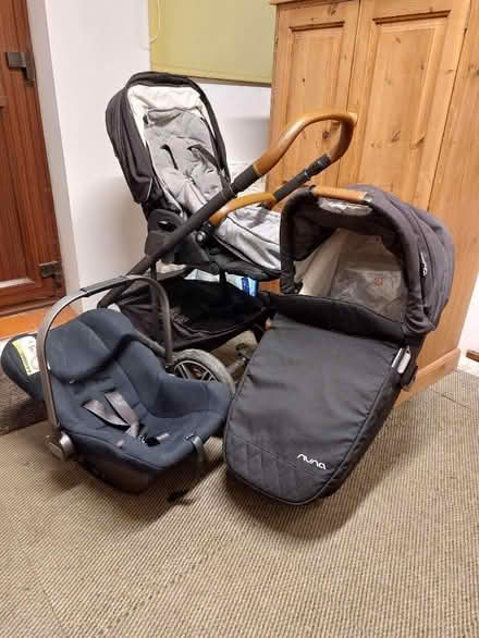 Photo of free Buggy/Bassinet/Car Seat (North Tonbridge TN10) #1