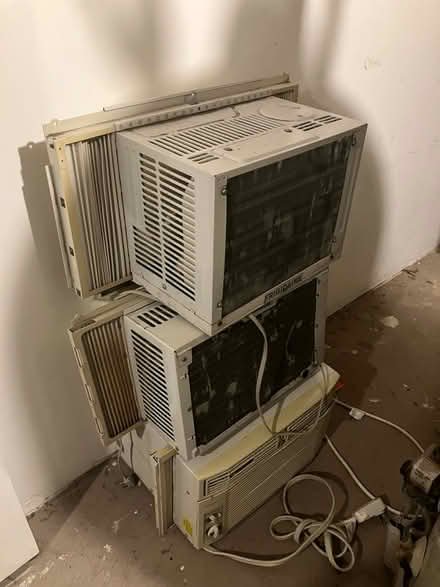 Photo of free Working window unit A/Cs (Clinton Hill) #1