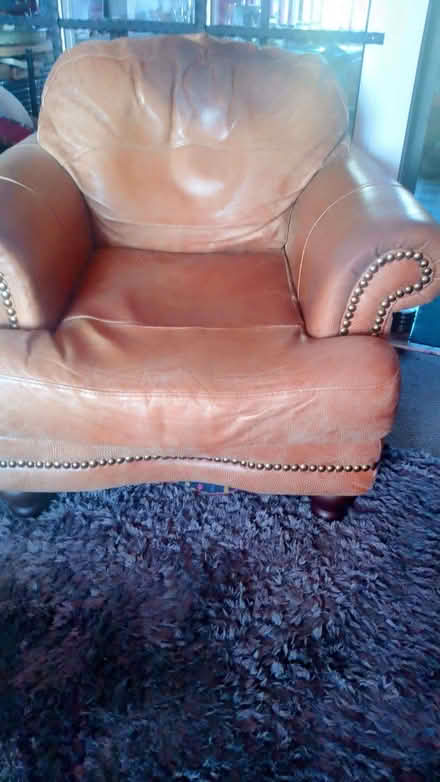 Photo of free 2 x Leather armchairs, will split/seperate (Glenrothes KY6) #2