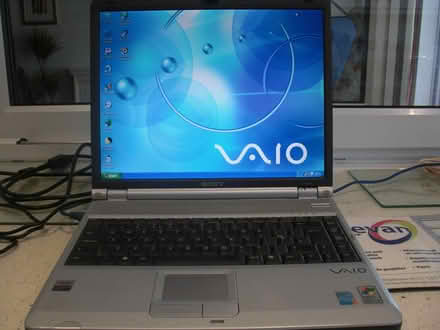 Photo of free sony vaio laptop w7 (B90 shirley) #1