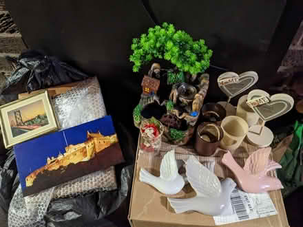 Photo of free Decorative bits and bobs (EH7 6EE) #1