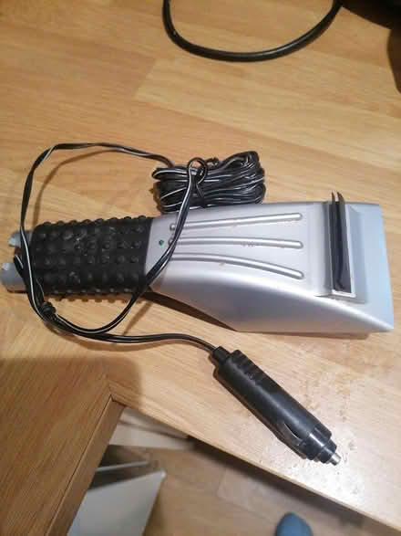 Photo of free 12 volt ice deicer (Parkstone BH14) #1