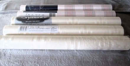 Photo of free Vinyl Wallpaper x 5 Rolls (Loundsley Green S40) #2