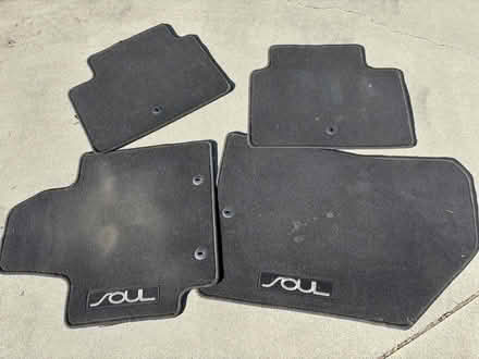 Photo of free Auto Car Mats - 2016 Kia Soul (Burbank) #1