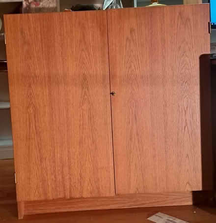 Photo of free cabinet desk (just NE of I55 and Lemont Rd) #1