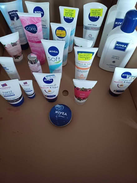 Photo of free Hand cream & cosmetics (BT8) #1