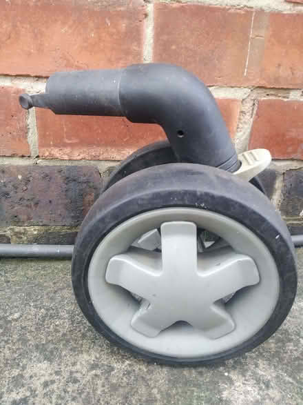 Photo of free Wheels for Quinny Buzz buggy pushchair (Ruddington NG11) #3