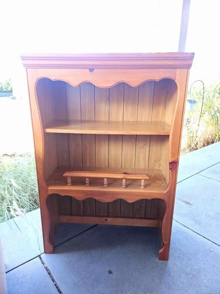 Photo of free Country Style Dresser with Hutch (Springfield 19064) #2