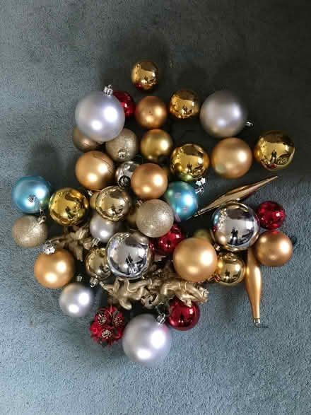 Photo of free christmas baubles (Sockbridge CA10) #1