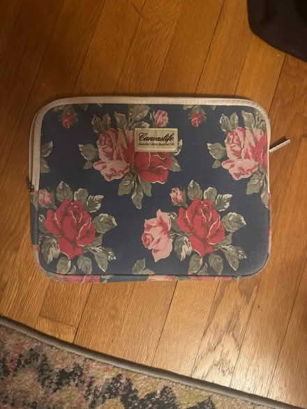 Photo of free Laptop sleeve (Michigan Park) #1