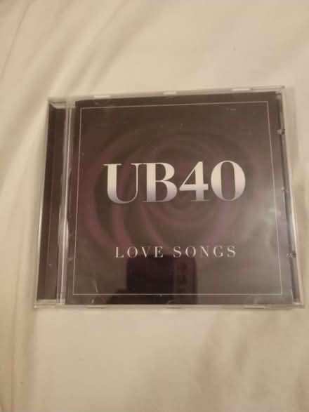 Photo of free CD - UB40 Love Songs ❤️ (Enfield EN3) #1
