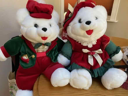 Photo of free Holiday plush bears (Wolf / Maria Sunnyvale) #1