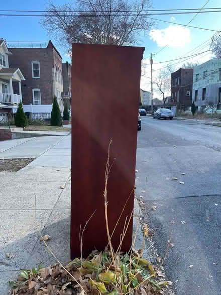 Photo of free armoire (Mount Vernon) #3