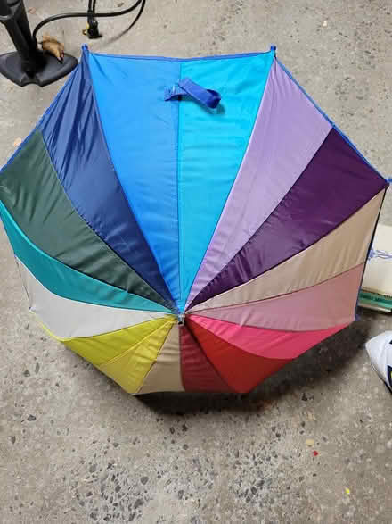 Photo of free Child umbrella (Montreal road and St Laurent) #1