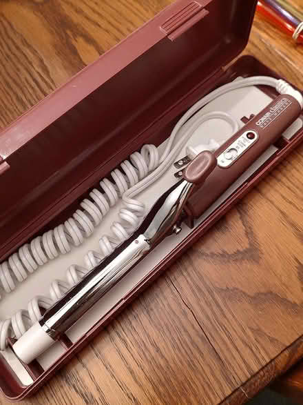 Photo of free Curling iron (Odenton) #1