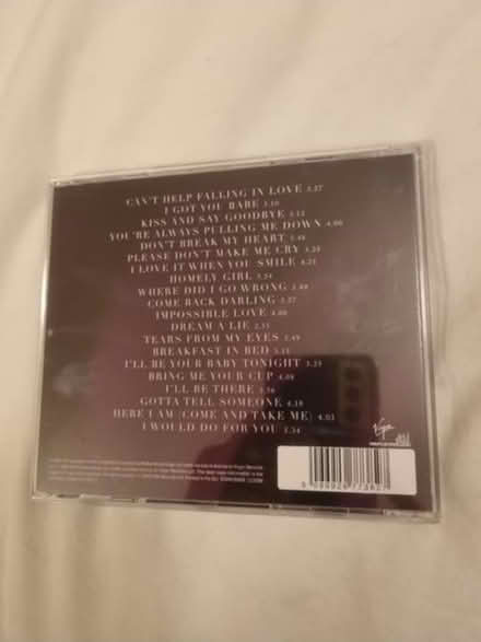 Photo of free CD - UB40 Love Songs ❤️ (Enfield EN3) #2