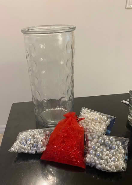 Photo of free Vase and decorating beads (Sherbourne and bloor) #1