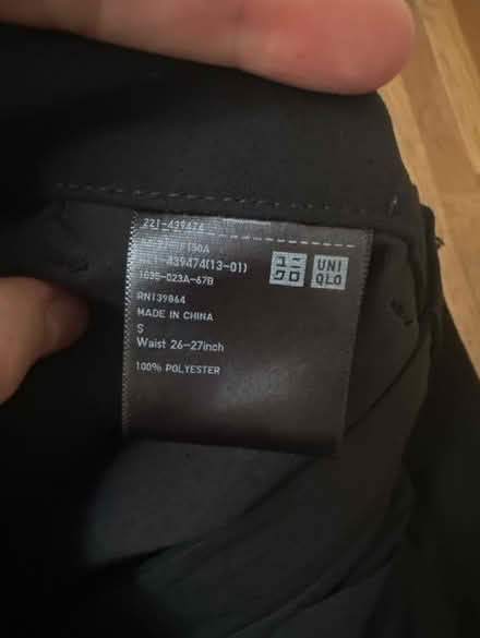 Photo of free Uniqlo women’s pants size S (Clinton Hill, Brooklyn) #4