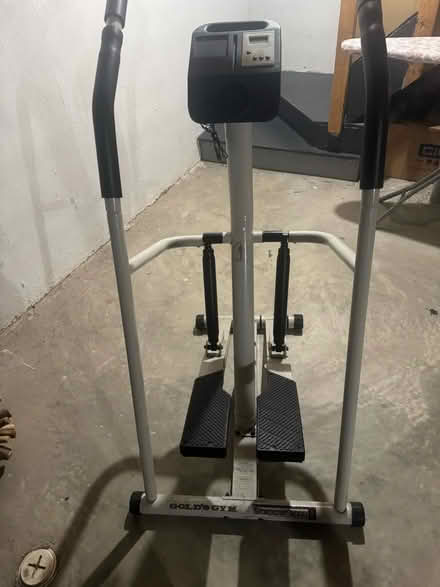 Photo of free Golds Gym Stepper 2000 (Ypsilanti Township) #4