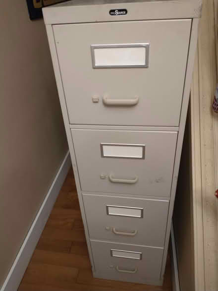 Photo of free filing cabinet (Cambridge (West Galt)) #1