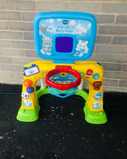 Photo of free Vtech athletics toy (Glendale Heights) #1