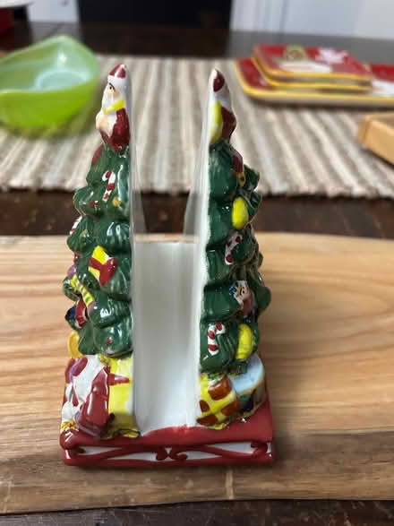 Photo of free Christmas napkin holder (Kanata Lakes) #2