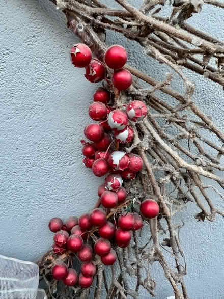 Photo of free Holiday wreath (Lawrence and Pruneridge) #2