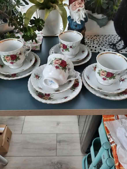 Photo of free China tea service (Abergele) #1