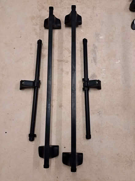 Photo of free Thule roof bar system (Penrith CA11) #1