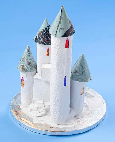 Photo of free Model Fairy Castle Decoration (New Ferry CH62) #2