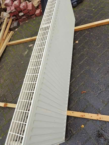 Photo of free Large double radiator 160x60 (Chafford Hundred RM16) #1