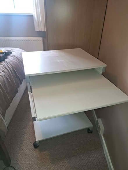 Photo of free Computer desk (Vigo NE38) #2