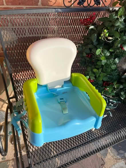 Photo of free Booster seat (Rock creek hills) #1