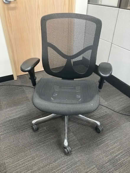 Photo of free task chairs (Canyon Park/Bothell) #1