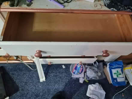 Photo of free Pair of drawers white/gold (CV3 Stoke Aldermoor) #2