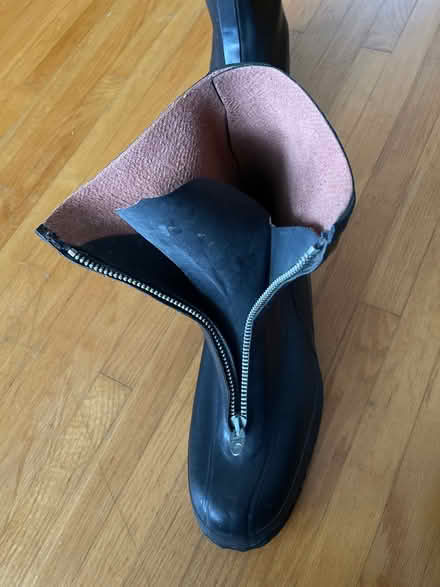 Photo of free Mens size 10 overshoe galoshes (Beacon Hill) #4