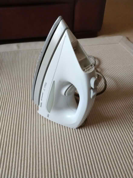 Photo of free Steam iron (Knowle BS3) #1