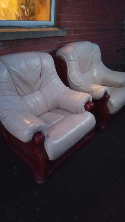 Photo of free two lounge seats (faux leather or leather with wooden frames (BT8) #2