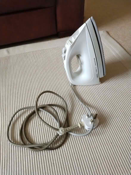 Photo of free Steam iron (Knowle BS3) #2