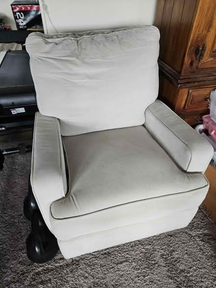 Photo of free Rocker/recliner (West Seattle) #1