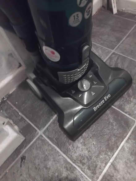 Photo of free Vacuum cleaner (Lowedges S8) #2