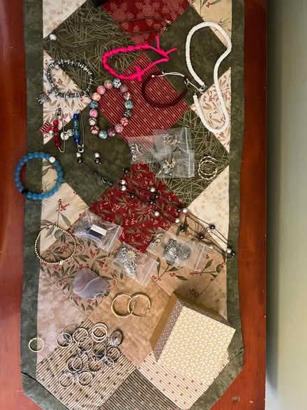 Photo of free Miscellaneous costume jewelry (Wood Ridge) #1