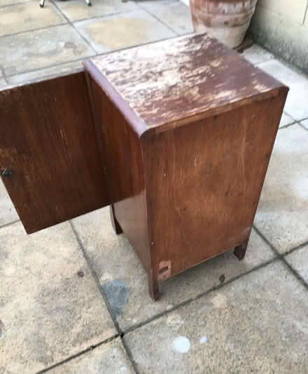 Photo of free Harris Lebus bedside cabinet project (Batheaston) #4