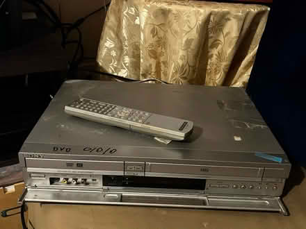 Photo of free Sony VHS/ DVD Player with Remote (1711 Randall Avenue, Bronx) #1